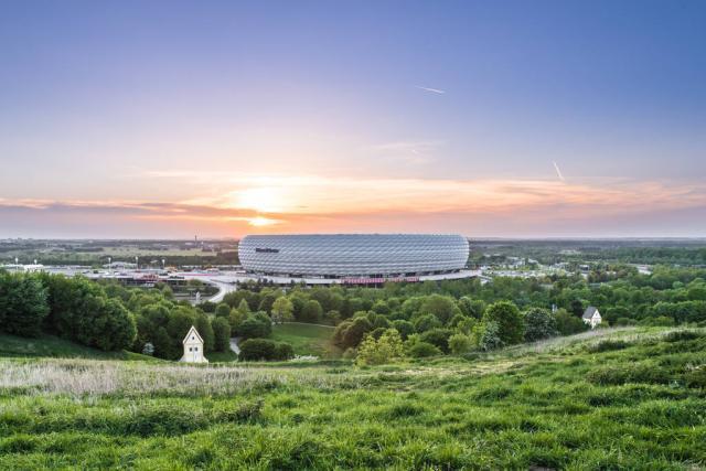 欧洲金靴实时榜单：莱万领跑 萨拉赫位列次席