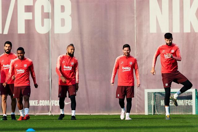 那不勒斯嫌加纳乔太贵 求购多特边锋阿德耶米